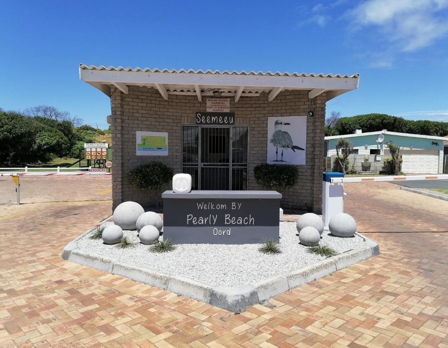 0 Bedroom Property for Sale in Pearly Beach Western Cape